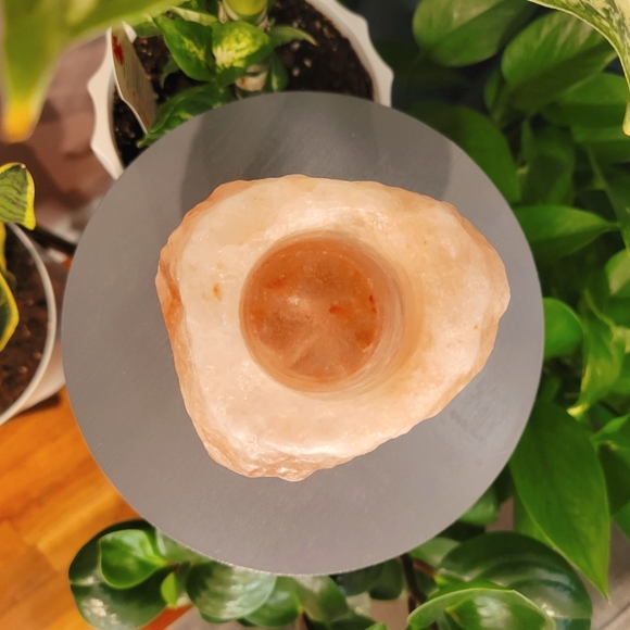 Himalayan Salt Candle Holder - Picture 6 of 6